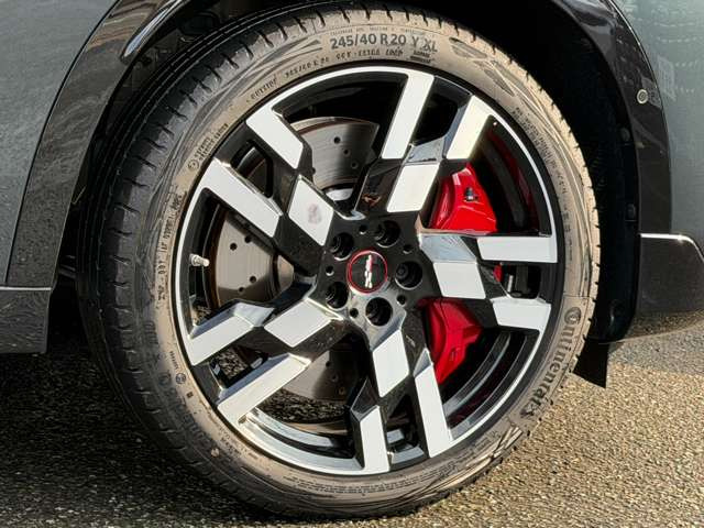 20�C���`John Cooper Works �t���b�O�X�|�[�N2�g�[��