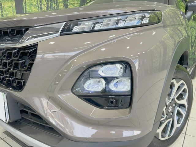 �yLED�w�b�h���C�g�z���V����ԑ��s�����ǍD�Ȏ��E���m�ۂ����S���ĉ^�]�ł��鍂�P�xLED�w�b�h���C�g�𑕔�!�_�����x�������A����d�͂��}�����Ă��܂��B