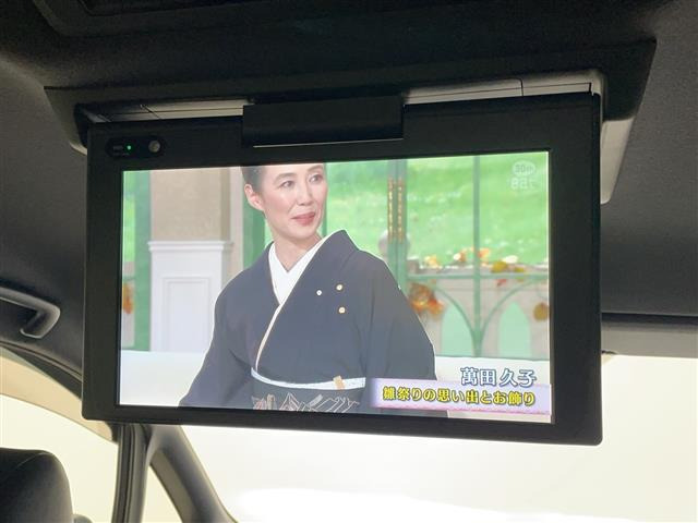 エスクァイア2.0 Gi プレミアムパッケージ ブラックテイラード