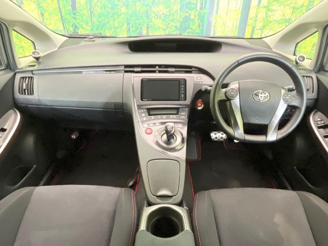 プリウス1.8 S ツーリングセレクション G's