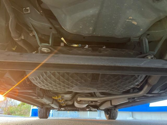 下回りがきれいなうちに、防錆加工の施工がオススメ。降雪地域はもちろん、沿岸部にお住いの方や、趣味でマリン・ウィンタースポーツをされる方にご好評いただいております。