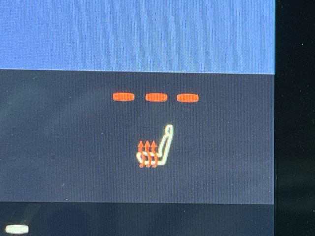 �y�V�[�g�q�[�^�[�z�������ɏd�󂷂�V�[�g�q�[�^�[!�G�A�R����葁�����܂��Ă����̂Ŋ�����̐l�����S�ł��ˁ�G�A�R���̉����͊������邩����A�Ƃ������ɂ����������߂ł��B