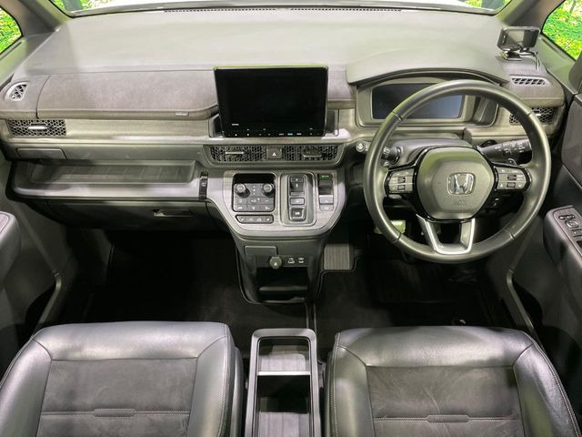 ステップワゴン2.0 e:HEV スパーダ プレミアムライン