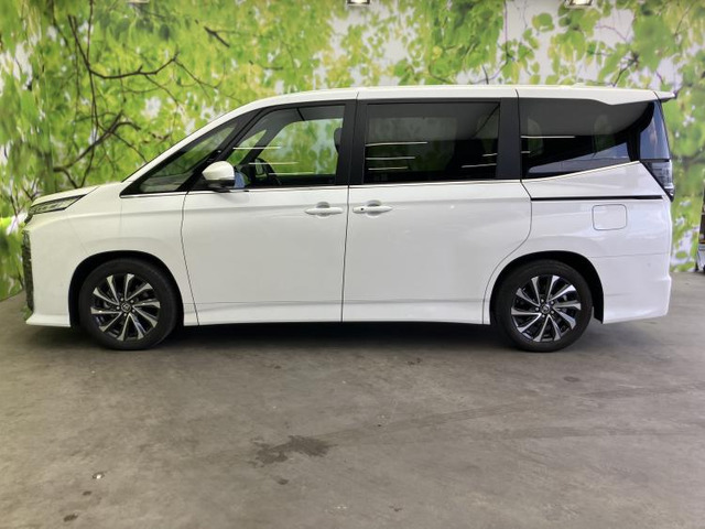 ヴォクシー1.8 ハイブリッド S-Z