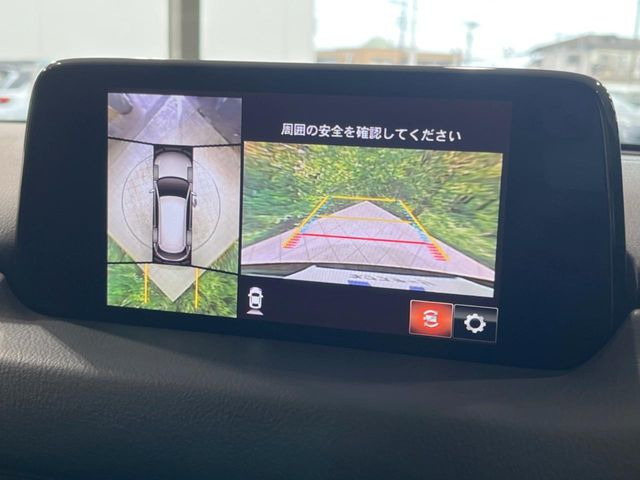 �y360&deg;�r���[���j�^�[�z��p�̃J�����ɂ��A�ォ�猩���낵���悤�Ȏ��_��360�x�N���}�̎��͂��m�F���邱�Ƃ��ł��܂������p�������m�F���₷���A�����ꏊ�ł̐؂�Ԃ��⒓�Ԃ��X���[�Y�ɍs���܂��B