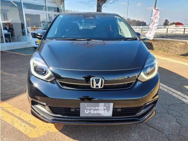 フィット1.5 ホーム ブラックスタイル 4WD