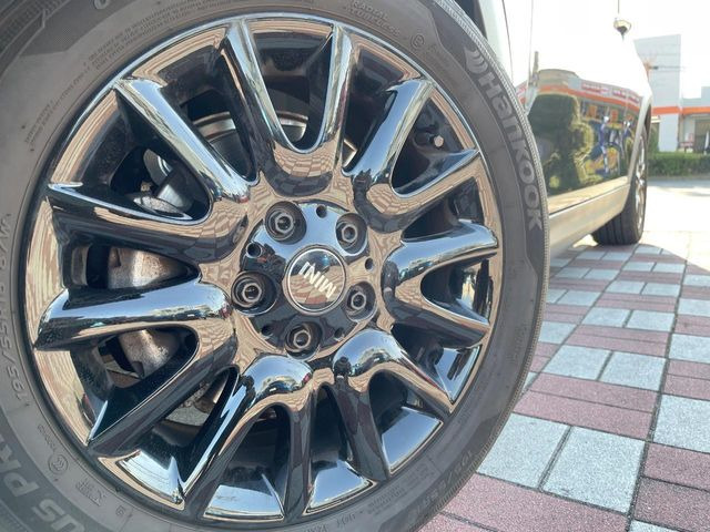 ������17�C���`�A���~�z�C�[��:�A���ԂȂ�ł͂̑�z����������x����z�C�[���Ƒ����ł�!���{�Ԃ̑���Ɋ���Ă�����ɂ����Б̊����Ē��������قǁA�������x���ł܂Ƃ܂��Ă��܂�!