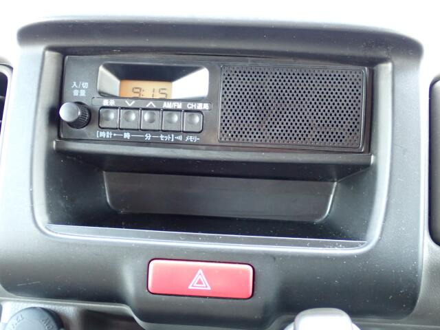 ���W�I���t���Ă܂��B