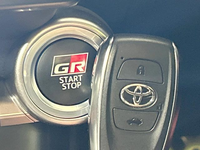 �y�X�}�[�g�L�[�z�J�o����|�P�b�g�ɓ��ꂽ�܂܂ł��h�A�̎{���E�������\�ȃX�}�[�g�L�[�𑕔��B�G���W���̃I���E�I�t�����J�M�����o���K�v����������Ƃ��Ă��֗��ł���