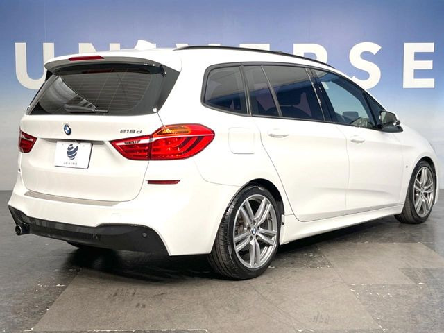 �������t�т̕ۏ؂̑��A���S�̍Œ�3�N�E���s�������ۏ�(�L��)�����p�ӁB�A���Ԃ����S���Ă��y���݂���������l�A�ۏؓ��e���[���͂������A�����_��&�I�C�������⃍�[�h�T�[�r�X���t�т��Ă���܂��B