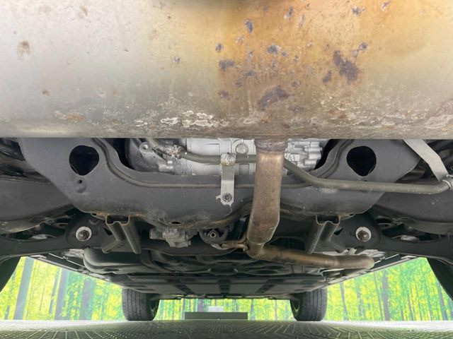 下回りがきれいなうちに、防錆加工の施工がオススメ。降雪地域はもちろん、沿岸部にお住いの方や、趣味でマリン・ウィンタースポーツをされる方にご好評いただいております。