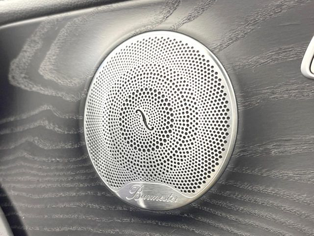 ��Burmester�T���E���h�V�X�e��:�n�C�G���h�I�[�f�B�I��僁�[�J�[����|����Ԑ�p�̃v���~�A���X�s�[�J�[�𑕔��B�����̃X�s�[�J�[����A���̗������܂ŕ����鍂�i���ȉ��y�����y���݂��������܂��B