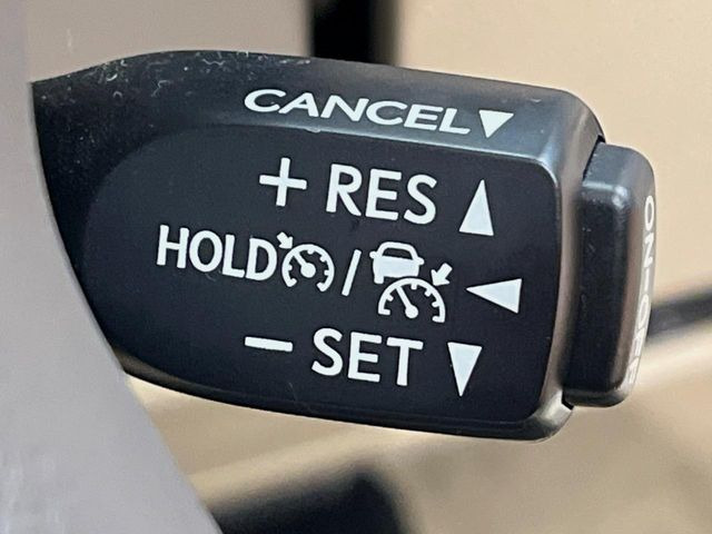 �y���[�_�[�N���[�Y�R���g���[���z�������H�ł̒��������s���y��!!�����ő��x��ۂN���[�Y�R���g���[�����A�Փˌy���V�X�e���ƘA�g���A�O���̎ԗ������m���ĎԊԂ�ۂ悤�ɑ��x���߂��Ă���܂�!!