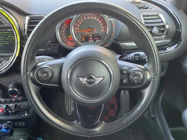 ���n���h�����̃X�������Ȃ��A���ꂢ�ȏ�Ԃ��ێ����Ă���܂��B�e�X�C�b�`���̓�����m�F�ς݂ł��B