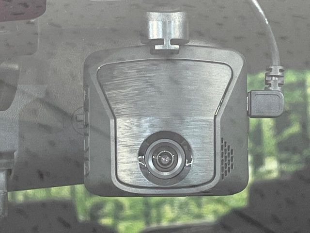 �y�h���C�u���R�[�_�[�z�h���C�u���R�[�_�[����!���s���͂������A������^�]�⎖�̂ɑ��������ہA�f���ŋL�^���A����̃��X�N�ɔ����܂��B���L�^�pSD�J�[�h�͂��q�l�����g�ł��������������K�v������܂��B