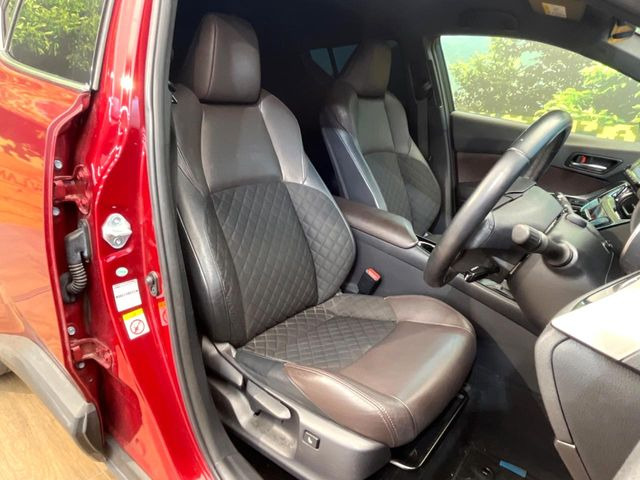 �y�n�[�t���U�[�V�[�g�z�������ƍ���S�n�𗼗������l�C�̃V�[�g���w�ʁE���ʂ̃t�@�u���b�N�f�ނ́A�ʋC���̗ǂ��⊊��ɂ����ɗD��Ă��܂��B�C���╞���ɍ��E���ꂸ���K�ɂ���肢�������܂��B