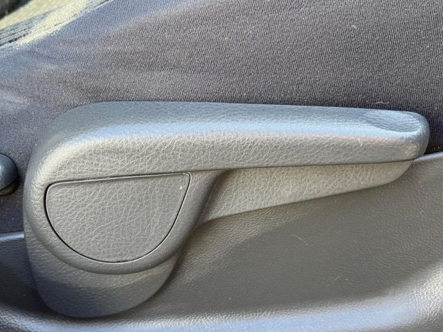 �y�V�[�g���t�^�[�z�V�[�g���ʂ̈ʒu���㉺�ɒ����ł���V�[�g���t�^�[�𑕔��B�啿�ȕ��������ȕ����œK�ȃh���C�r���O�|�W�V�����ŉ^�]�ł��܂��B