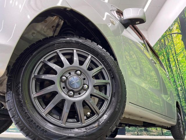 �y13�C���`�A���~�z�C�[���z�O�ςɃ}�b�`�����A���~�z�C�[���𑕒����Ă���܂��B�e��A���~�z�C�[����A�X�^�b�h���X�^�C�����戵�����Ă���܂��B���񂲑��k����������