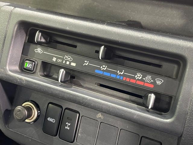 �����~�������Ă��S�Ȃɉ��K�ȋ󒲂�͂��Ă����A�_�C�������G�A�R���𑕔���