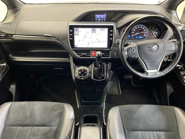 エスクァイア2.0 Gi プレミアムパッケージ ブラックテイラード