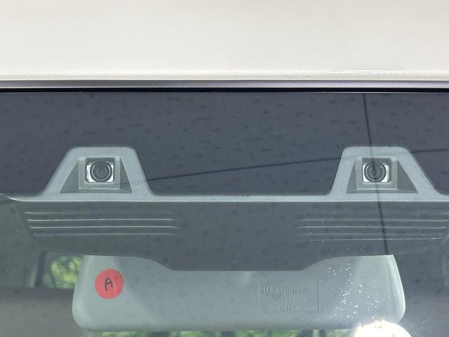 �y�X�Y�L �Z�[�t�e�B�T�|�[�g�z���s���ɑO���̎ԗ�����F�����A�Փ˂������Ȏ��͌x��ƃu���[�L�ŏՓˉ���Ɣ�Q�y�����A�V�X�g�B�����S�Ƀh���C�u�����y���݂��������܂��B