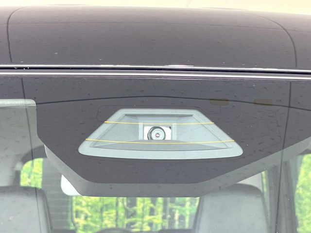 【スズキ セーフティサポート】走行中に前方の車両等を認識し、衝突しそうな時は警報とブレーキで衝突回避と被害軽減をアシスト。より安全にドライブをお楽しみいただけます。