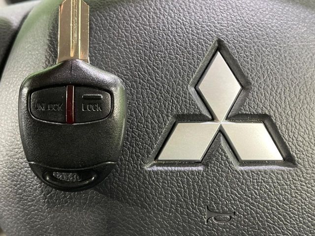 �y�L�[���X�z�������ꂽ�ꏊ����ł��{�^����Ńh�A�̊J���E�{�����ł���̂łƂ��Ă��֗�!�h�A�̌�������ɏ������邱�Ƃ�����܂����