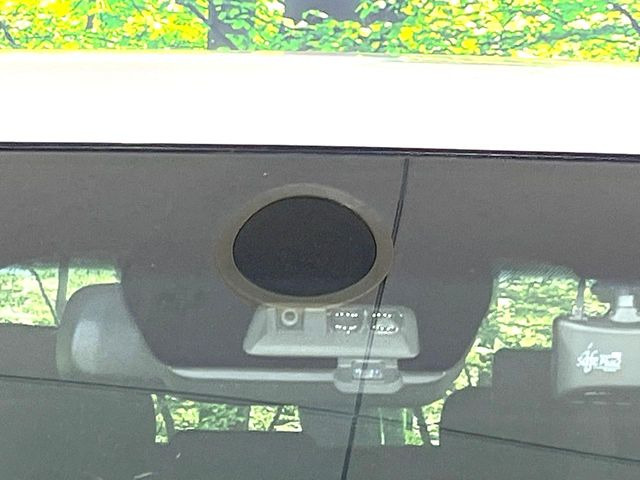 �y�O�He-Assist�z���s���ɑO���̎ԗ�����F�����A�Փ˂������Ȏ��͌x��ƃu���[�L�ŏՓˉ���Ɣ�Q�y�����A�V�X�g�B�����S�Ƀh���C�u�����y���݂��������܂��B