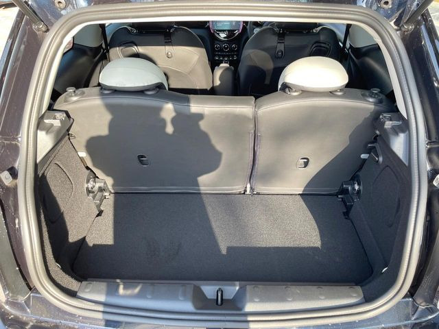 ���g�����N���[��:����L������e�X�y�[�X!���ꂾ���̍L��������΂��������⃌�W���[�Ȃǂɂ��œK�ł�!�g�p�������Ȃ����ꂢ�ȏ�Ԃ��ێ����Ă���܂��B