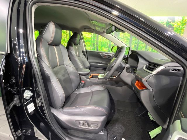 �^�]�Ȃ܂��ɂ͏\���ȃX�y�[�X������A�啿�ȕ��ł��������^�]���Ă�����������ł��B