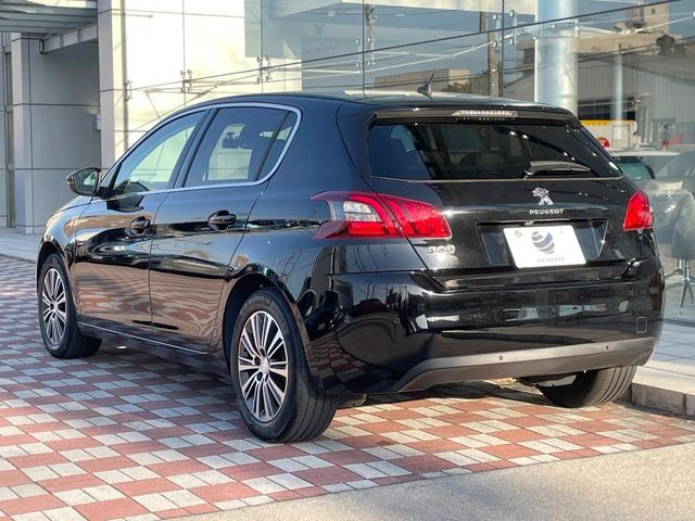 �������t�т̕ۏ؂̑��A���S�̍Œ�3�N�E���s�������ۏ�(�L��)�����p�ӁB�A���Ԃ����S���Ă��y���݂���������l�A�ۏؓ��e���[���͂������A�����_��&�I�C�������⃍�[�h�T�[�r�X���t�т��Ă���܂��B