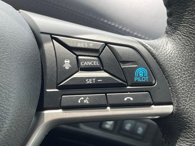 �y�v���p�C���b�g�z�������H�ł̒��������s���y��!!�a�؎��Ə��񑖍s�̃V�[���ŁA�A�N�Z���E�u���[�L�E�X�e�A�����O�������Ő��䂵�A�������^�]�̕��S���y�����Ă���܂���