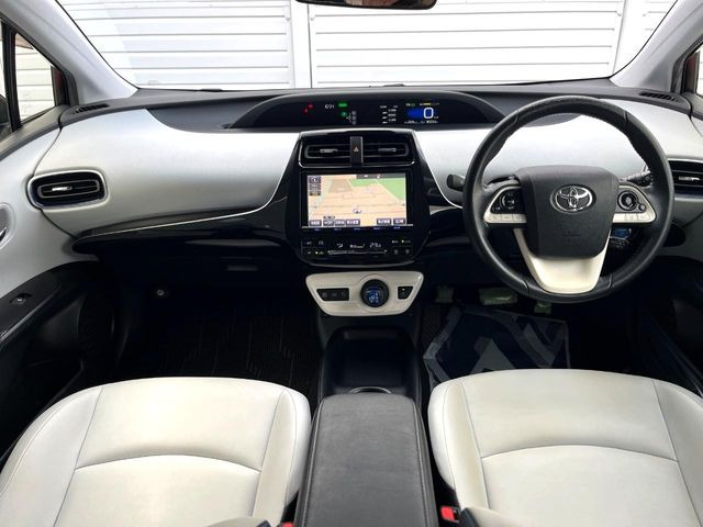 プリウス1.8 S ツーリングセレクション