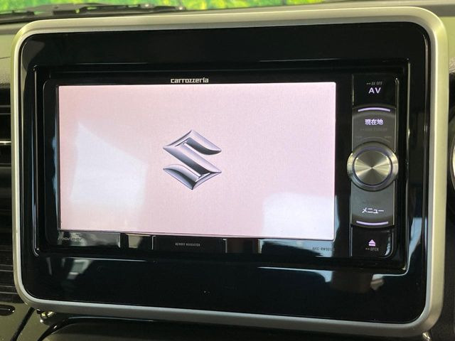 �y�����i�r�z�l�C�̏����i�r�𑕔����Ă���܂��B�i�r�̎g���₷���͂������A�I�[�f�B�I�@�\���[��!�L�����v�◷�s�͂������A�ʋ΂┃�����ȂǕ��i�̃h���C�u���y�����Ȃ�͂���