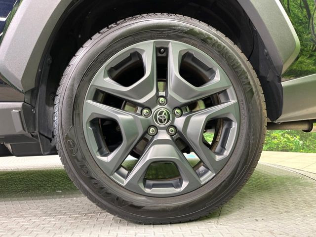 �y����19�C���`�A���~�z�C�[���z�O�ςɃ}�b�`���������A���~�z�C�[���𑕒����Ă���܂��B�e��ЊO�A���~�z�C�[����A�X�^�b�h���X�^�C�����戵�����Ă���܂��B���񂲑��k����������