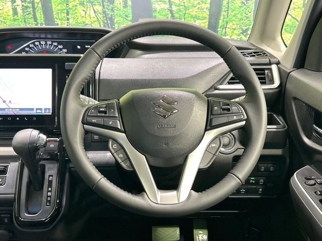 �y�����v�����X�e�A�����O�z�㎿�Ȋv���g�p���邱�ƂŁA��ɂ����������݂ƂĂ��^�]���₷���n���h���ł���