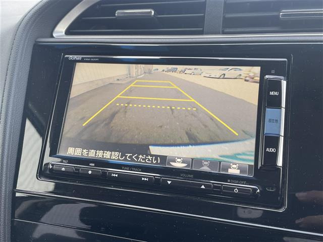 シャトル1.5 ハイブリッド Z