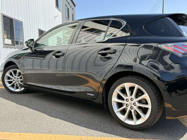 ���X�̓W���Ԃ̂قƂ�ǂ��A�{�B���d������s���Ă���܂�!�����̃T�r�����Ȃ��A�R���f�B�V�������ǍD�ł�!���l�i���ł�����薳�ʂ��Ȃ��A���񋟂ł���M���M���̉��i�ł��񋟂����Ă��������Ă���܂���