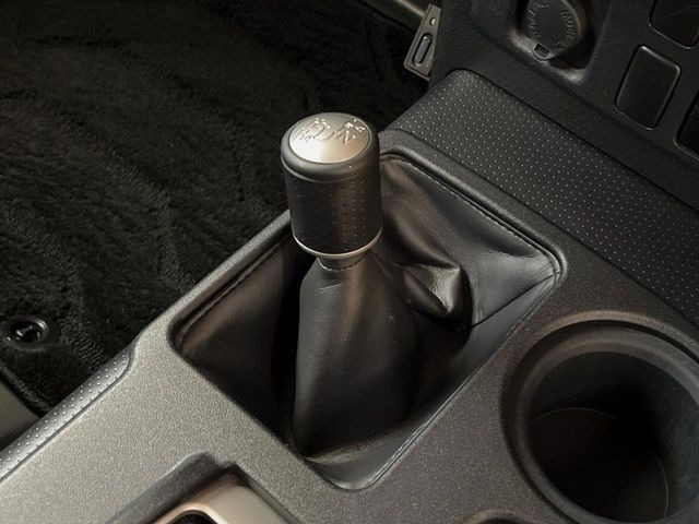 �y�g�����X�t�@�[�z�I�t���[�h��ᓹ�ɓ����������[�h�ւ̐؂�ւ����\�B�������j�����������A�I�����[�h�ȊO�ł����􂵂Ă���܂���