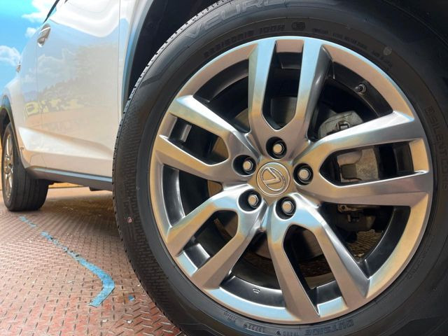 �y����18�C���`�A���~�z�C�[���z�O�ςɃ}�b�`���������A���~�z�C�[���𑕒����Ă���܂��B�e��ЊO�A���~�z�C�[����A�X�^�b�h���X�^�C�����戵�����Ă���܂��B���񂲑��k����������