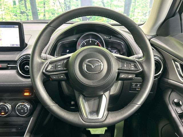 �y�����v�����X�e�A�����O�z�㎿�Ȋv���g�p���邱�ƂŁA��ɂ����������݂ƂĂ��^�]���₷���n���h���ł���