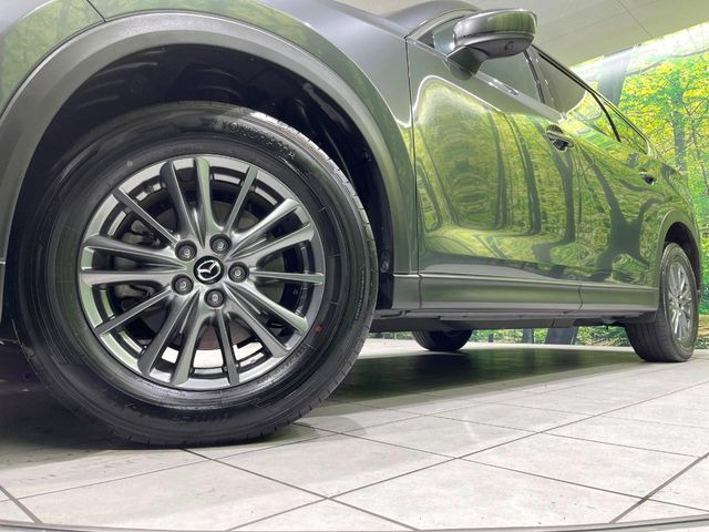 �y����17�C���`�A���~�z�C�[���z�O�ςɃ}�b�`���������A���~�z�C�[���𑕒����Ă���܂��B�e��ЊO�A���~�z�C�[����A�X�^�b�h���X�^�C�����戵�����Ă���܂��B���񂲑��k����������