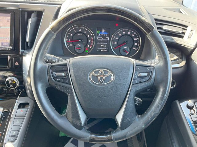 �y�X�e�A�����O�X�C�b�`�z�^�]���A�O������ڐ������炷���ƂȂ��A�I�[�f�B�I���̑��삪�\�ȕ֗��@�\!���S&���K�ȃh���C�u�����o���Ă���܂���