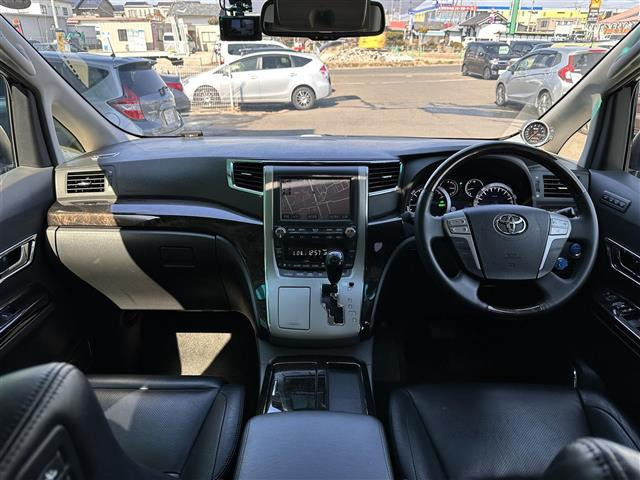 アルファードハイブリッド 2.5 SR Cパッケージ E-Four 4WD