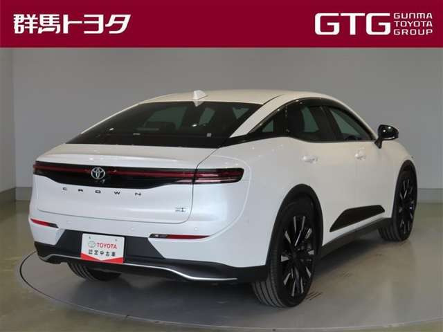 クラウンクロスオーバー2.4 RS アドバンスト E-Four advanced 4WD