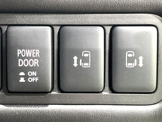 �y�����p���[�X���C�h�h�A�z�X�}�[�g�L�[��^�]�Ȃ̃X�C�b�`�Ō�ȗ����X���C�h�h�A�̊J���\���d��������͂����ăh�A���J����K�v�������A�����Ȃ��q�l�ł��ȒP�ɊJ���߂ł����K�ł���