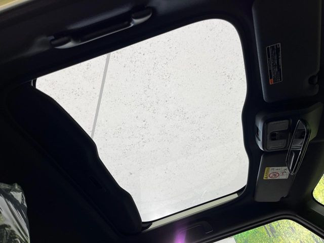 �y�K���X���[�t�z�K���X���[�t���ڂŎԓ��̉��������C�ɃA�b�v!�J���I�ȃh���C�u�����y���݂��������܂��B