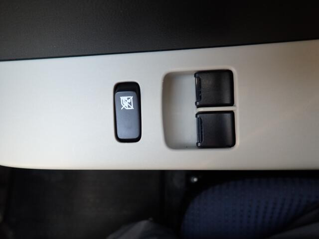 �O�Ȃ̑��̊J�͓d���ɂȂ�܂��̂ŁA�֗��ł���ˁB