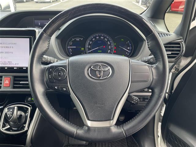 エスクァイアハイブリッド1.8 Gi