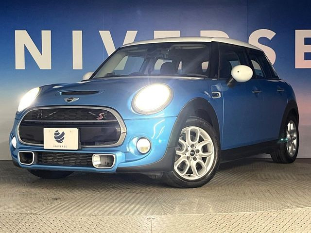 ��LED�w�b�h���C�g:��ԑ��s�����ǍD�Ȏ��E���m�ۂ����S���ĉ^�]�ł��鍂�P�xLED�w�b�h���C�g�𑕔�!�_�����x�������A����d�͂��}�����Ă��܂��B